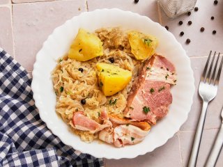 Choucroute alsacienne