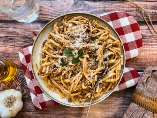 Linguine alla bolognese