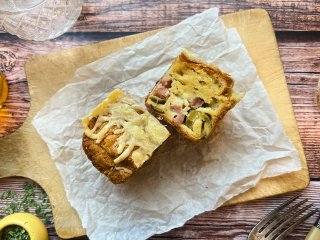 Cake au jambon olives et tomates séchées