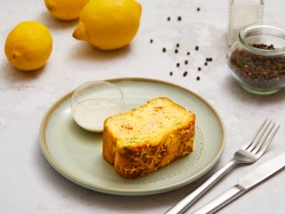 Cake aux champignons et au romarin