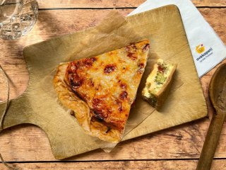 Quiche piperade