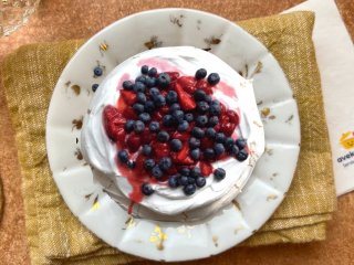 Pavlova aux fruits