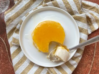 Panna cotta aux nectarines