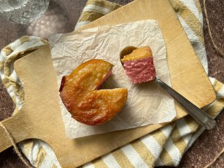 Flan végane sans gluten au coulis de fruits rouges