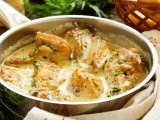 1677841771-avekapeti-pouletfricasse.jpg