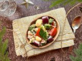 1731930803-avekapeti-noelsalade.jpg