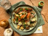 1745491550-avekapeti-compotee-de-courgettes-arrabbiata-au-parmesan-par-le-chef-mishael.jpg