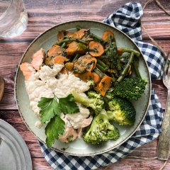 Saumon et verdures sauce crémeuse à l'échalote
