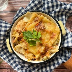 Gratin de farfalles aux poireaux balsamiques