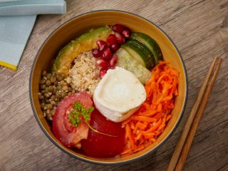 Poke bowl chèvre quinoa