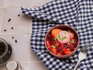 Salade de betterave et pomme de terre à l'œuf