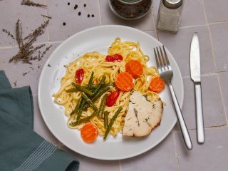 Roti de dinde farcie et crème d'épinards