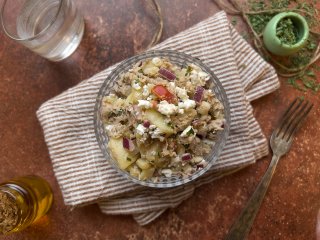Salade de pommes de terre thon féta
