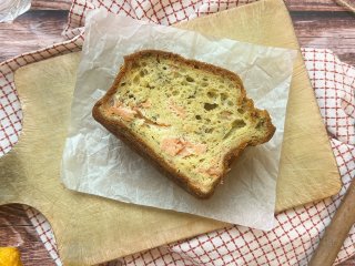 Cake au saumon fumé