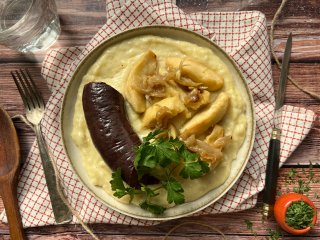 Boudin aux pommes et purée de pommes de terre
