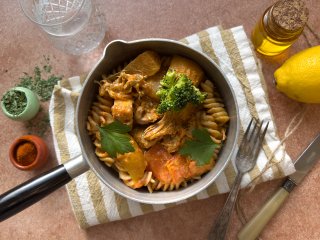 Fricassée de dinde et tortis aux aubergines