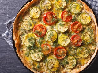 Quiche chèvre et tomates séchées courgette bayaldi