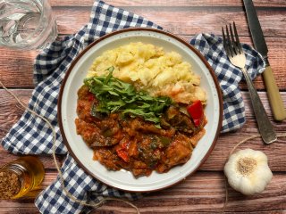 Ratatouille en salade écrasée de pommes de terre