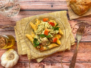 Pesto de poulet et pennes au parmesan
