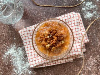 Crumble aux figues et aux noix