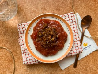 Crumble végan fraise rhubarbe