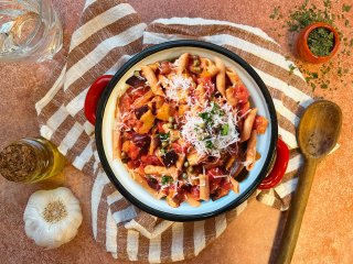 Rigatoni alla caprese