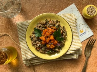 Salade de lentilles et carottes au sésame noir
