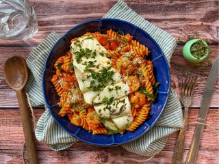 Poisson blanc et fusillis à la crème de tarama