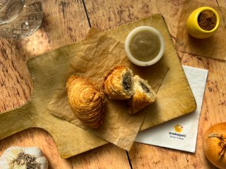 Crosti feuilleté au bœuf et aux champignons