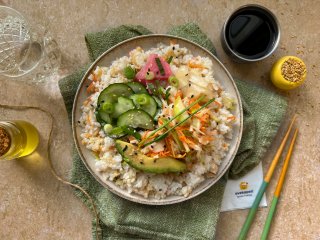 Poke bowl avocat coleslaw
