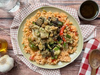 Poêlée de légumes au quinoa et cébettes et parmesan