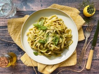 Linguines et courgettes rôties au romarin