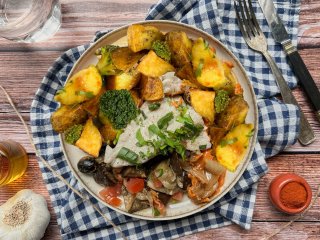 Dos de lieu et pommes grenailles aux aubergines