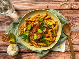 Pennes arrabbiata aux petits pois