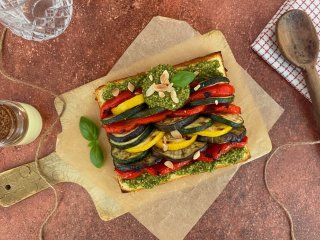 Millefeuille de légumes au pesto