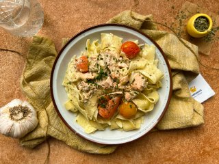 Pappardelles au saumon et aux poireaux