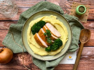 Poulet grillé au thym et purée de pommes de terre