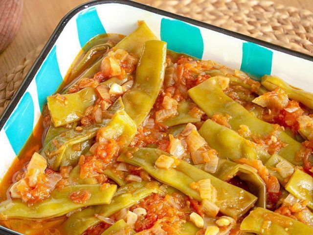 Ragoût de haricots plats à la turque