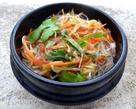Salade thaïe aux vermicelles