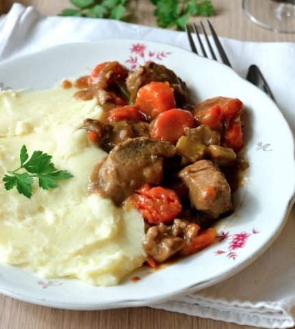 Sauté de porc aux épices et purée de pommes de terre