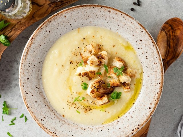 Velouté de chou-fleur à la turque