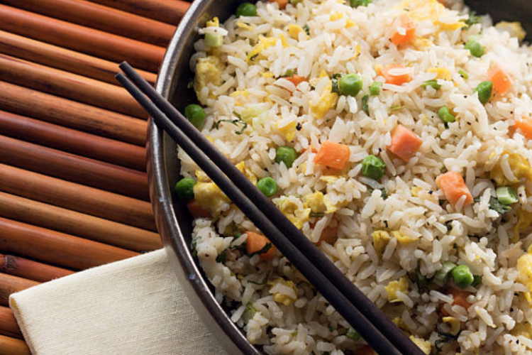 Riz Cantonais Escalope De Dinde Gateau Au Yaourt Avekapeti